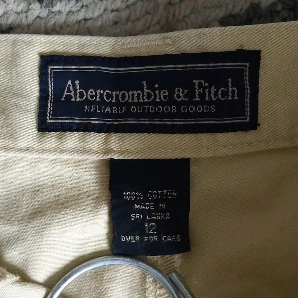 Abercrombie & Fitch Khaki Chino Shorts w/ Side Zipper - 12